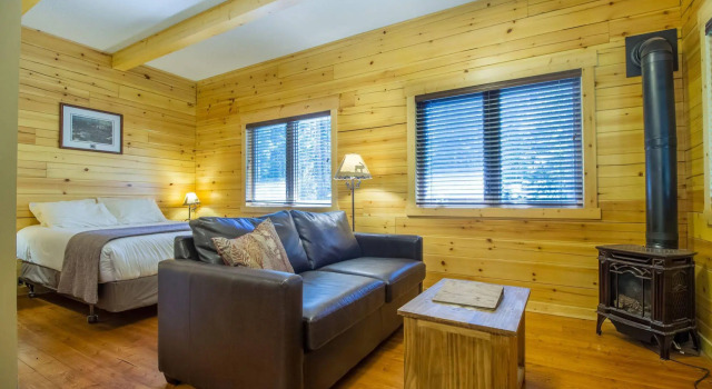Kootenay Park Lodge, Забронировать Кемпинг Vermillion Crossing 