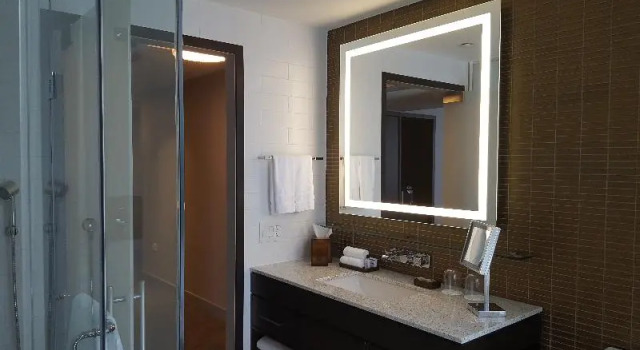 Номер Standard Hotel X Toronto, a Destination by Hyatt Hotel