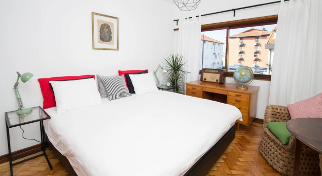 Двухместный номер Superior с балконом Quatro Anas Hostel