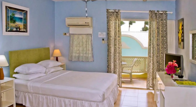 Студия Meridian Inn