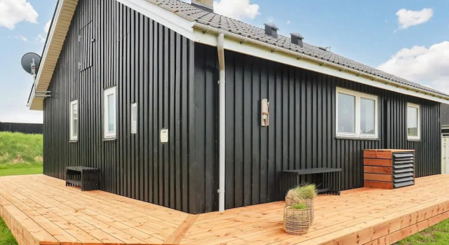 4 Star Holiday Home in Lokken