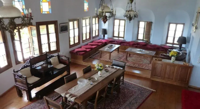 Ta Xelidonakia, Book Hotel  