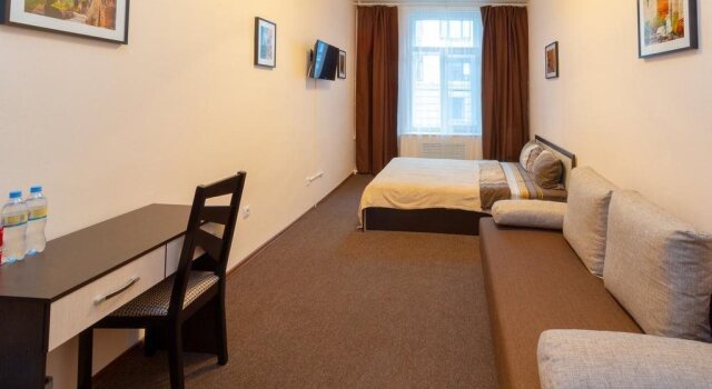 6 Rooms Mini-Hotel - Hostel, Book Hostel / Vandrerhjem Hostels i Sankt Petersborg, Hostel / Vandrerhjem