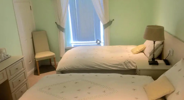 Shawlee Cottage, Забронировать Дом для отпуска Коттеджи Ланаркшир, Коттедж