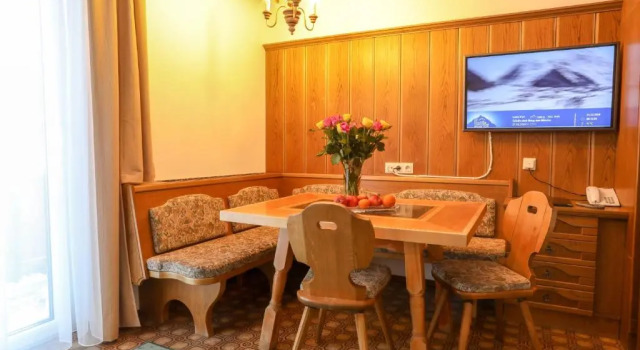 Апартаменты c 1 комнатой Berghotel Rasis
