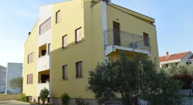 Apartments Vacanza, Забронировать Апартаменты/квартира Задар Задарская жупания, рядом с Спортивный центр «Вишник»