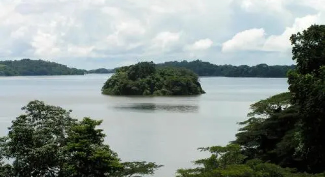 Catalanica, Забронировать Отель Сан-Карлос Rio San Juan Region
