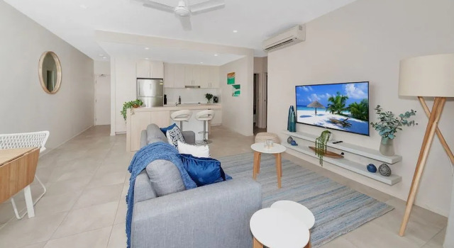 Apartment Near City On Lake 3, Prenota Appartamento Cairns 