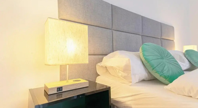 Camera Standard 2BR Apt Near Stadthalle