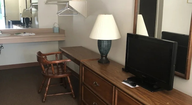 Номер Standard Gravity Inn Motel