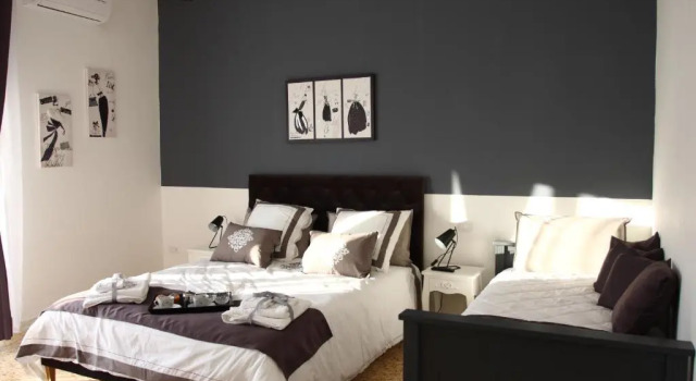 Pompei Palace B&B, Buchen Sie Bed & Breakfast Hotels in Pompei mit Parkplatz, Parkplätze