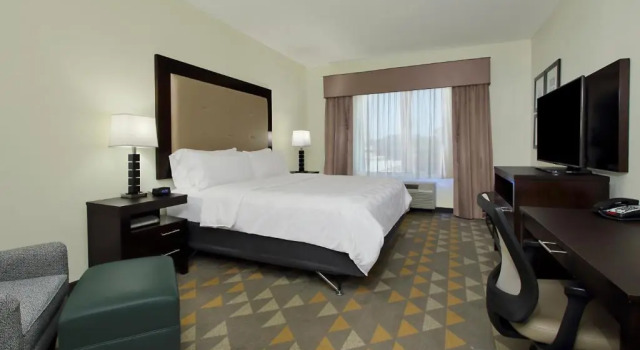 Номер Standard Holiday Inn Hammond by IHG