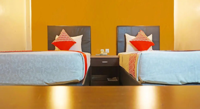 Номер Standard RedDoorz Plus at Grand Populer Hotel Makassar