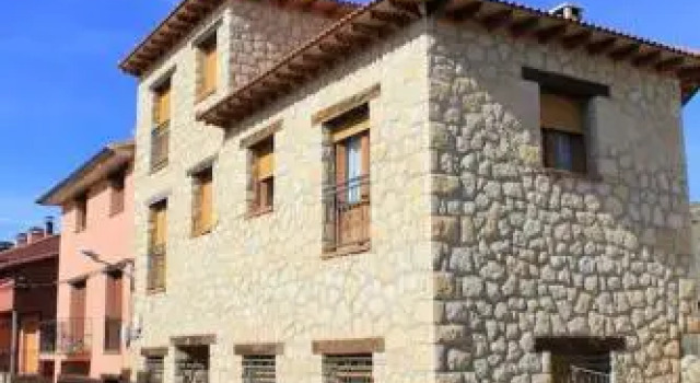 Apartment Calle Vacariza - 4, Book Apartment Hotels in Aragon with Parking, Parking