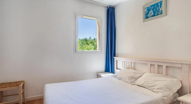 Spacious Chic Stay Near Golden Isles