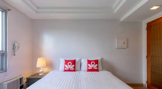 ZEN Rooms Park B&B Batangas, Book Bed and Breakfast Hoteller i Tanauan med parkering, Parkering