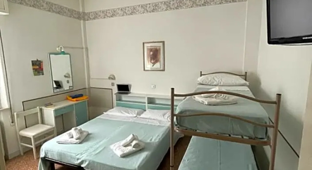 Четырёхместный номер Standard Hotel Urania Nuova Gestione