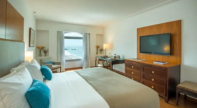 Двухместный номер Deluxe с частичным видом на море Sofitel Rio de Janeiro Ipanema
