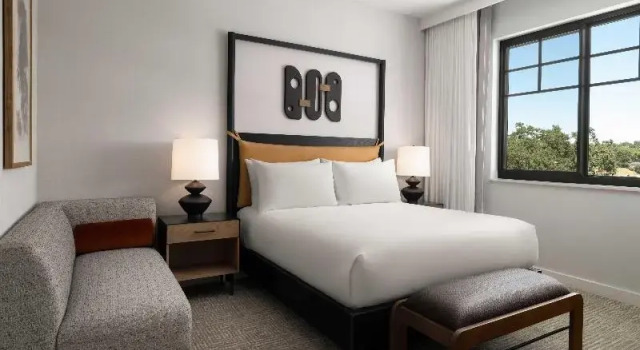 Двухместный люкс The Ava Hotel Paso Robles, Curio Collection By Hilton