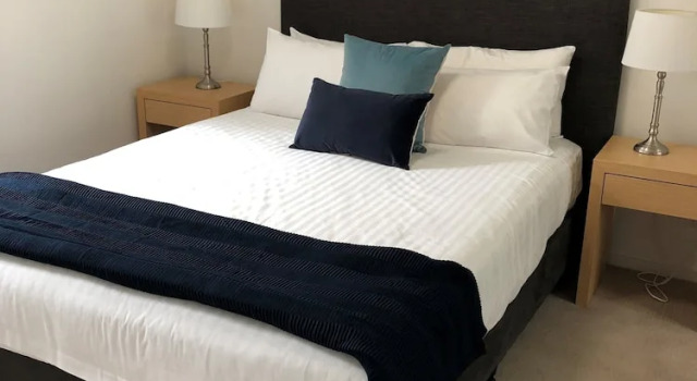 Апартаменты Executive Wyndel Apartments - The Mint