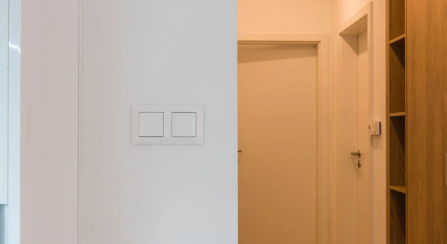 Апартаменты Deluxe City Castle Apartments Free Parking