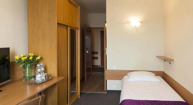 Одноместный номер Standard с красивым видом из окна HotelsLublin