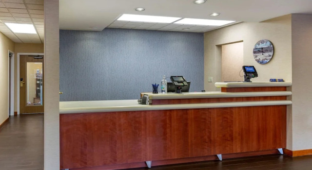 Hampton Inn Missoula, 预订 酒店 米苏拉 蒙大拿州