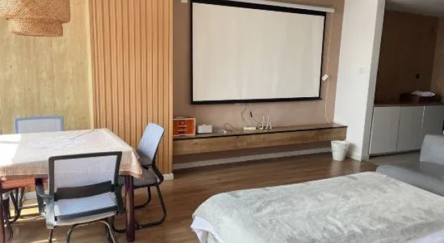 Люкс Meet Chengdu Boutique Resort Homestay (Chunxi Road Tianfu Square)