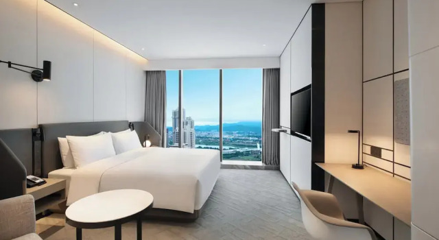 Двухместный клубный номер Standard с видом на реку Crowne Plaza Quanzhou Riverview by IHG