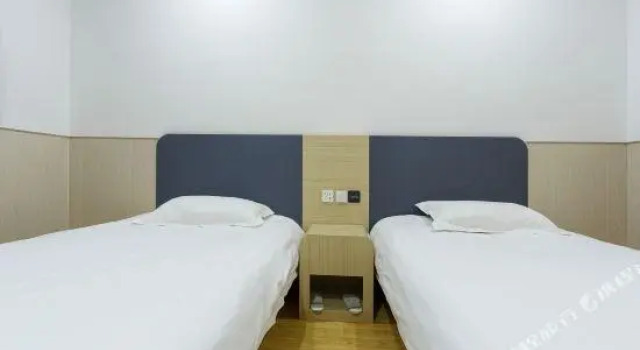 99 Inn Shanghai Yangpu Bridge Pingliang, Varaa Hotelli Yangpu 