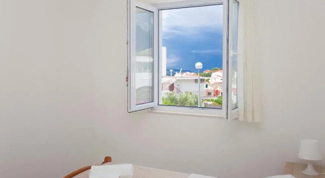 Apartments Gordana Jeličić, Prenota Appartamento Città di Lesina 