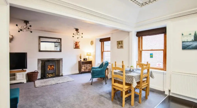 Unique 2 Bedroom Flat Kirrie Scotland, Забронировать Апартаменты/квартира Кирримуир Ангус