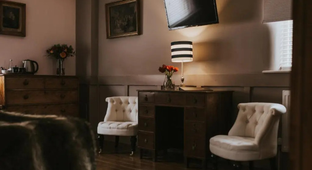 Номер Superior Healing Manor Hotel
