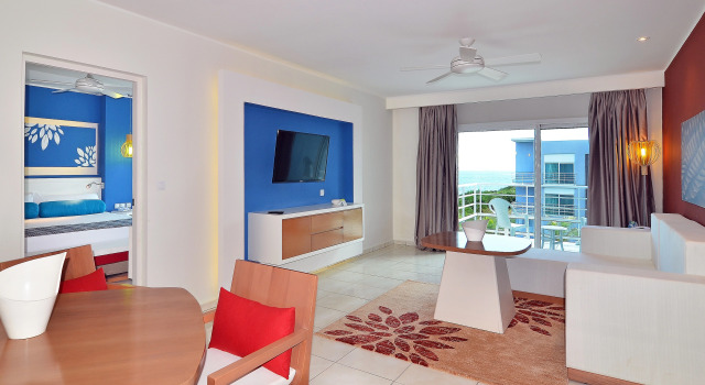 Люкс c 1 комнатой Grand Aston Cayo Las Brujas Beach Resort & Spa