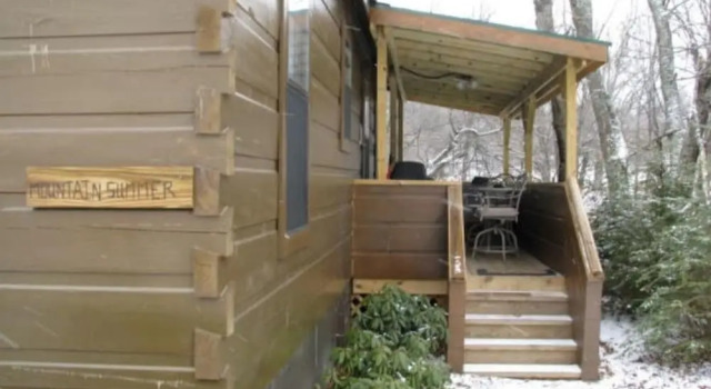 Номер Superior Linville River Log Cabins