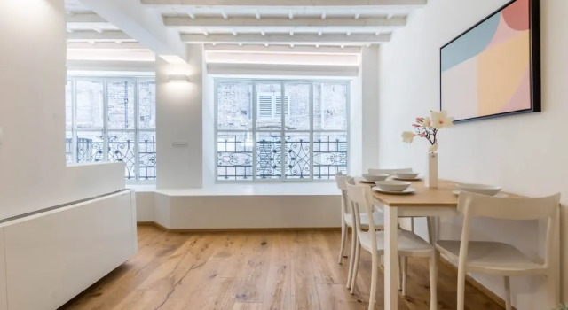 Апартаменты JOIVY Fulcorina Brera Chic apt near the Royal Palace