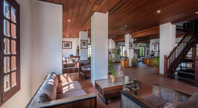 Sanctuary Hotel, Book Hotel Hoteller i Luang Prabang med parkering, Parkering
