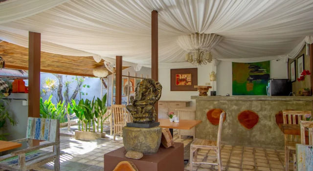 Bali Komang Guest House Sanur, Boek Pension Goedkope hotels in Bali