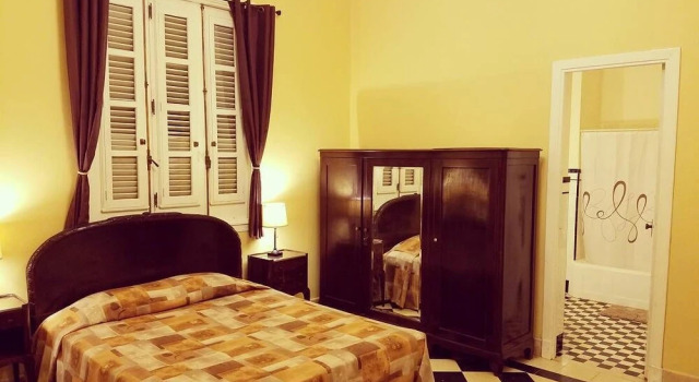 Hostal Belele, Забронировать Отель Vedado Гавана