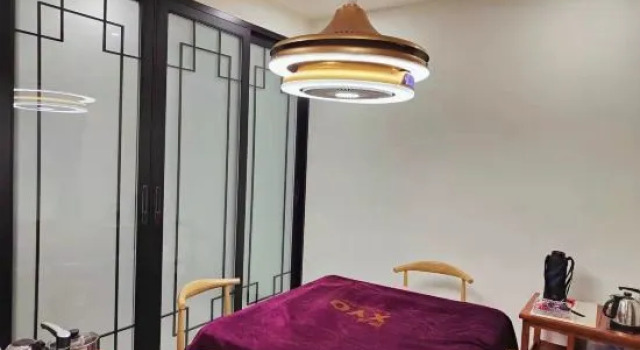 Люкс Premier Qian'an Longda Fashion Hotel