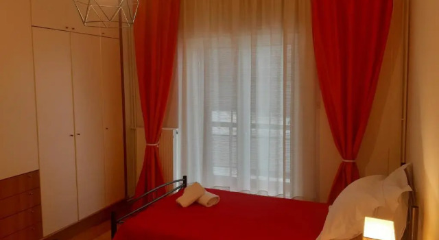 Elegante apartamento centrale, Book Apartment Hotels in Thessalia with Parking, Parking