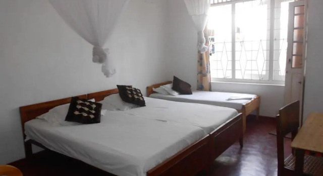 Mrs Wijenayake's Beach Haven Guest House