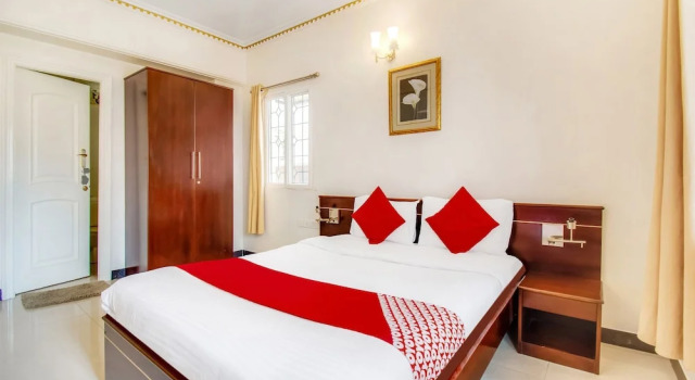 Номер Standard Super Hotel O Resida Elite Service Apartments Near Manipal hospital