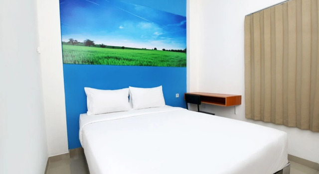 Двухместный номер Deluxe RedDoorz Plus Syariah at Polamas Andalas