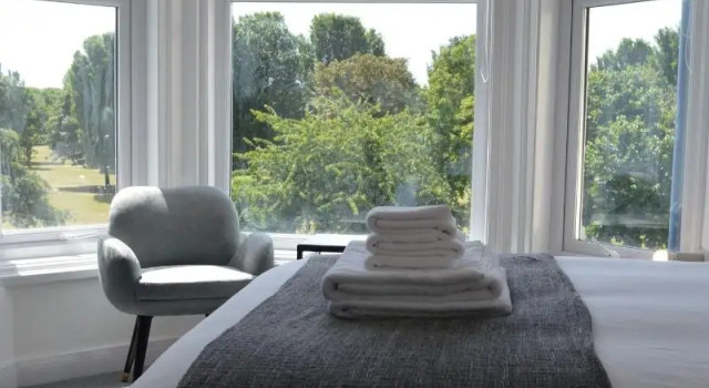 Q8 Boutique Hotel