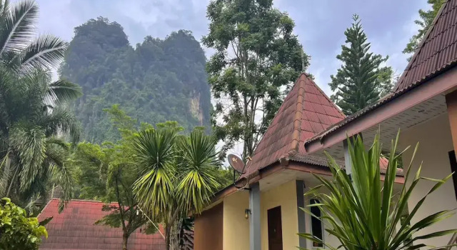 OYO 75517 Mananchaya Resort, Boek Resort Ao Luek Krabi