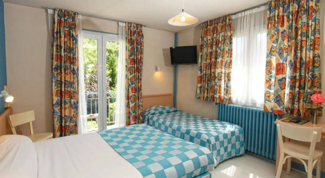 Hôtel Le Clos, Prenota Hotel Hotel a Alvernia con parcheggio, Parcheggio