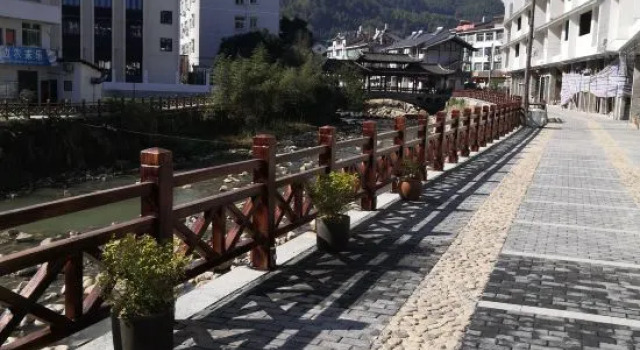 Yunhetitian Guchuangyi homestay