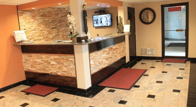 Eco-Lux Inn Norfolk, Book Hotel Hoteller i Norfolk med parkering, Parkering