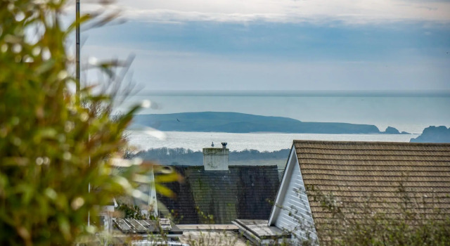 Town Heights - 3 Bedroom Holiday Home - Tenby, Забронировать Дом для отпуска Виллы Тенби, рядом с Гольф-клуб Тенби, Вилла